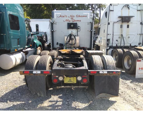 PETERBILT 579 CAB