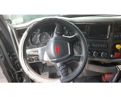 PETERBILT 579 CAB