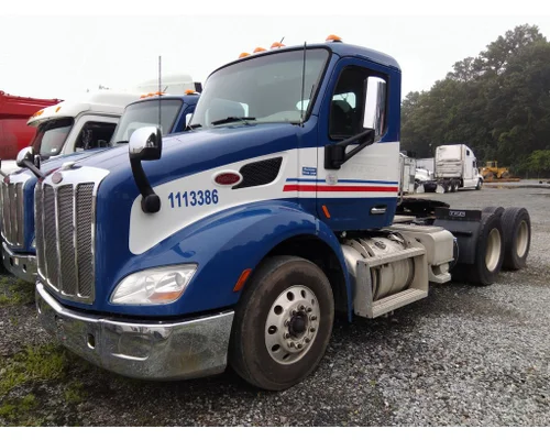 PETERBILT 579 CAB