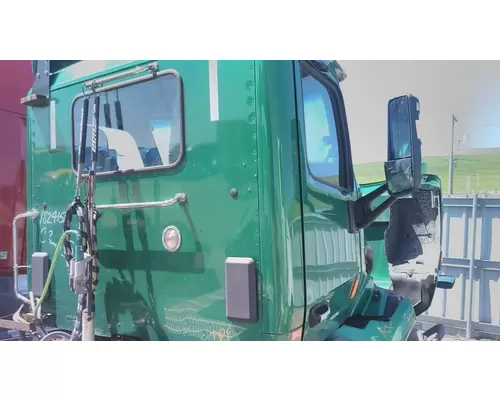 PETERBILT 579 CAB