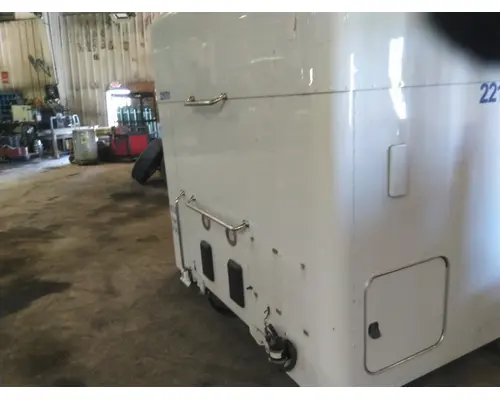 PETERBILT 579 CAB