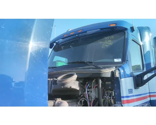 PETERBILT 579 CAB