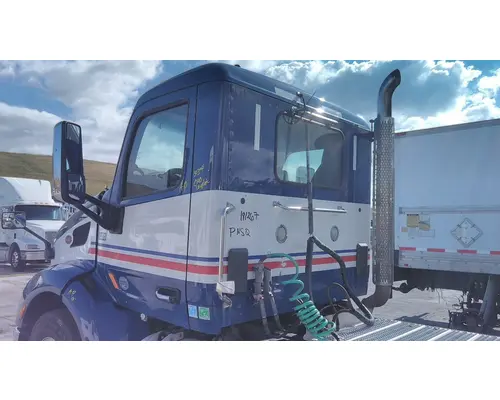 PETERBILT 579 CAB