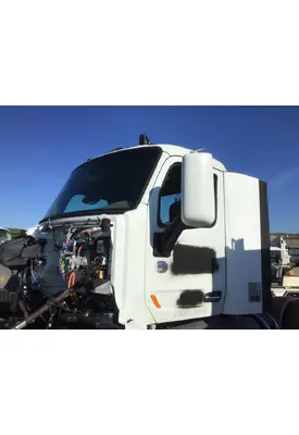 PETERBILT 579 CAB
