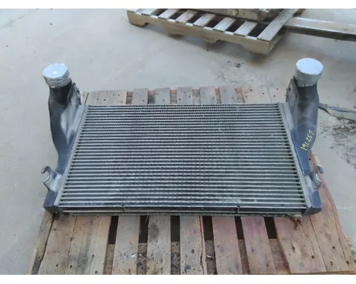 PETERBILT 579 CHARGE AIR COOLER (ATAAC)