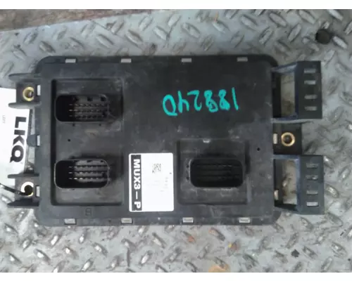 PETERBILT 579 CHASSIS CONTROL MODULE (CCM)