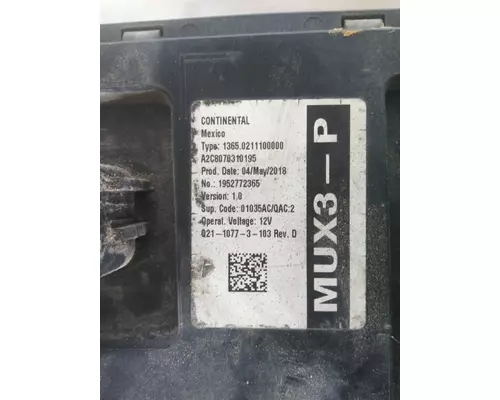 PETERBILT 579 CHASSIS CONTROL MODULE (CCM)