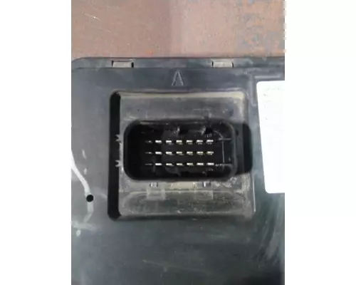 PETERBILT 579 CHASSIS CONTROL MODULE (CCM)