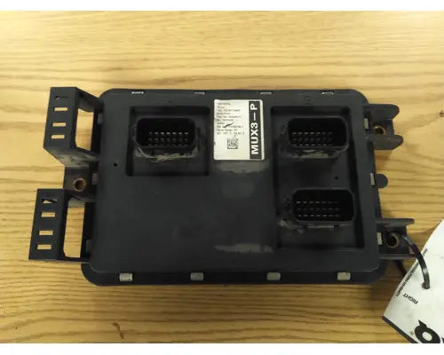 PETERBILT 579 CHASSIS CONTROL MODULE (CCM)