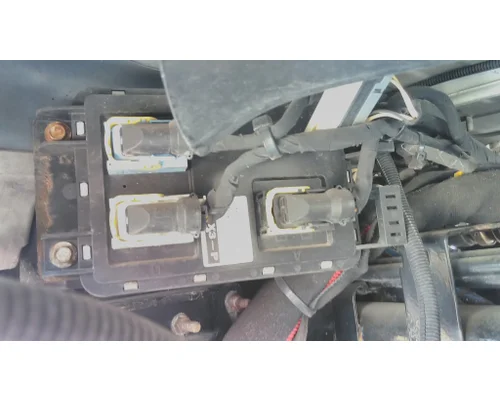 PETERBILT 579 CHASSIS CONTROL MODULE (CCM)