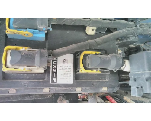 PETERBILT 579 CHASSIS CONTROL MODULE (CCM)
