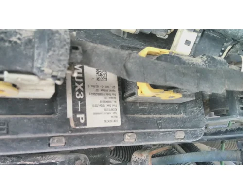 PETERBILT 579 CHASSIS CONTROL MODULE (CCM)