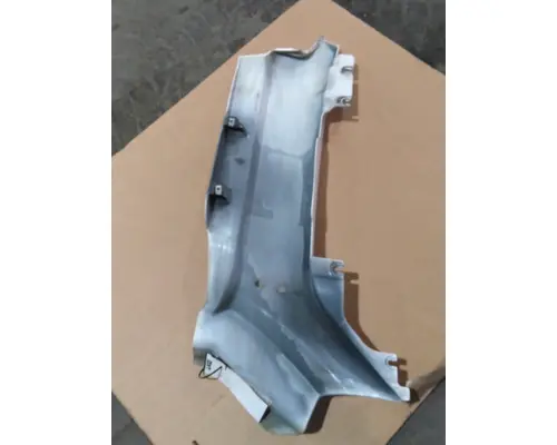 PETERBILT 579 COWL