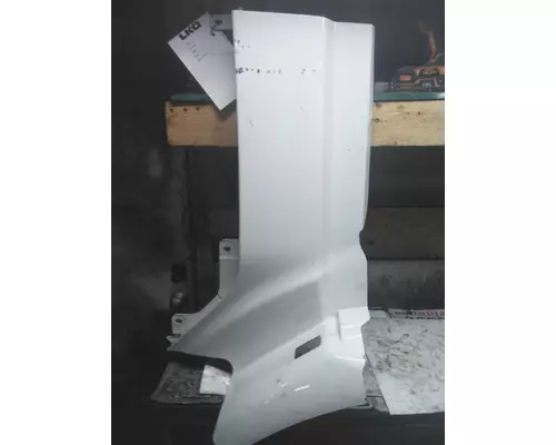 PETERBILT 579 COWL