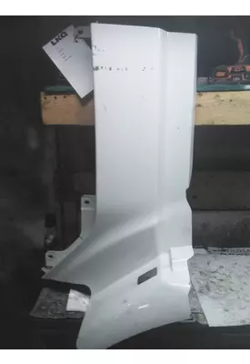 PETERBILT 579 COWL