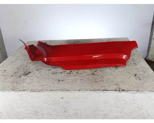 PETERBILT 579 COWL
