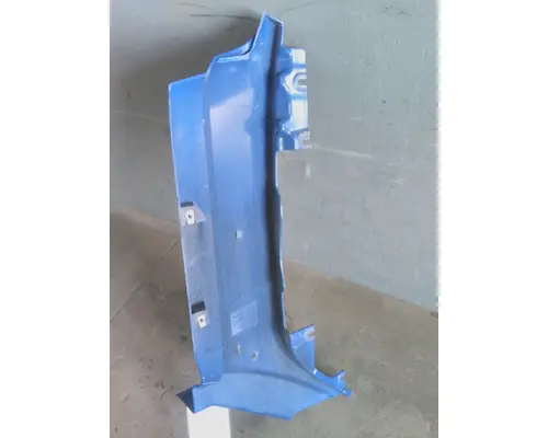 PETERBILT 579 COWL