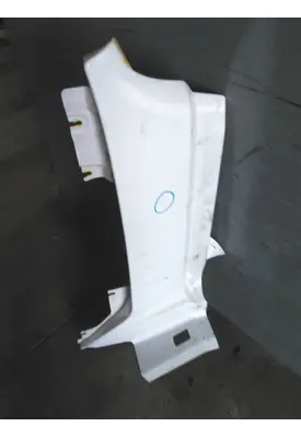 PETERBILT 579 COWL
