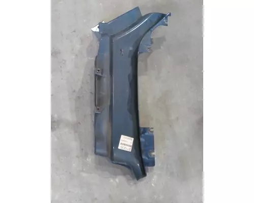 PETERBILT 579 COWL