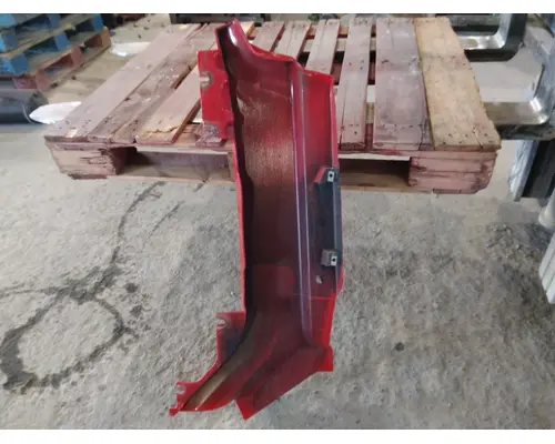 PETERBILT 579 COWL