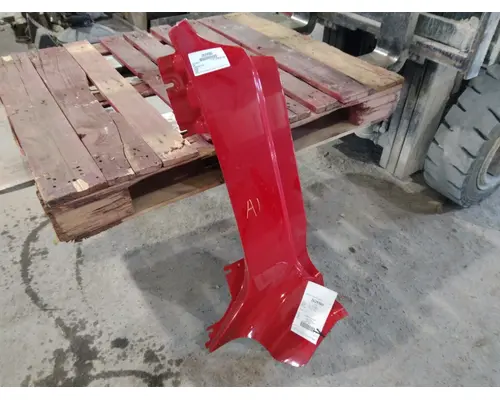 PETERBILT 579 COWL