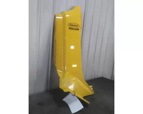 PETERBILT 579 COWL