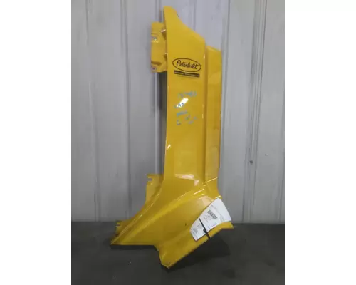PETERBILT 579 COWL