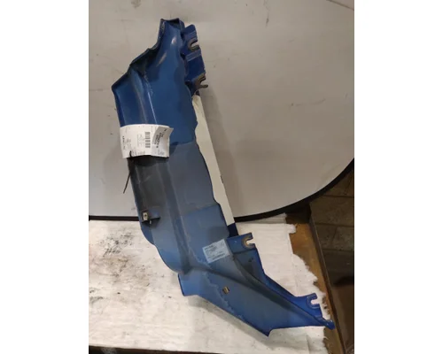 PETERBILT 579 COWL