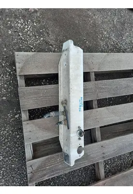 PETERBILT 579 CROSSMEMBER