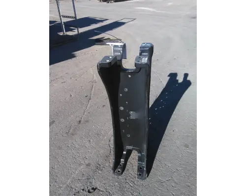 PETERBILT 579 CROSSMEMBER