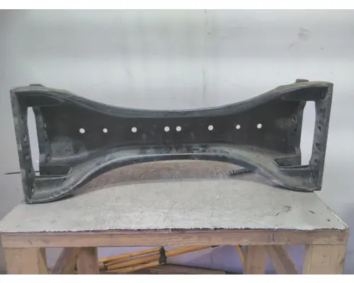 PETERBILT 579 CROSSMEMBER