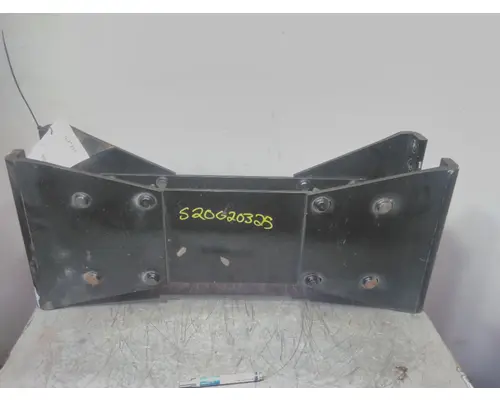 PETERBILT 579 CROSSMEMBER
