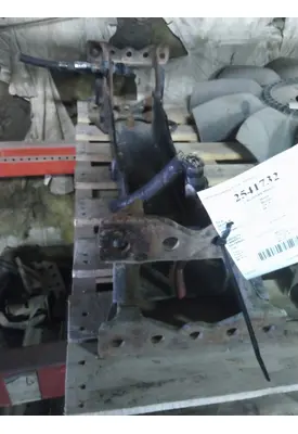 PETERBILT 579 CROSSMEMBER