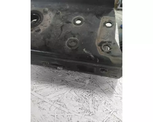 PETERBILT 579 CROSSMEMBER
