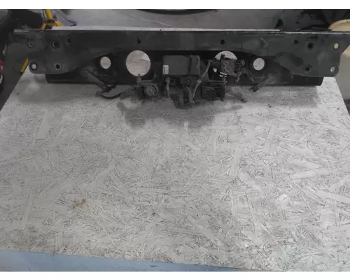 PETERBILT 579 CROSSMEMBER