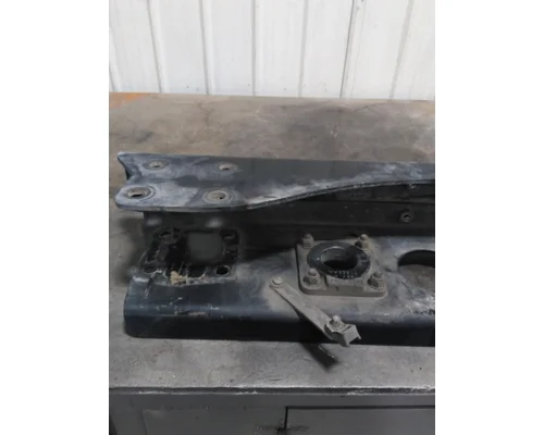 PETERBILT 579 CROSSMEMBER