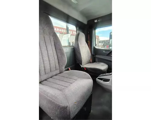 PETERBILT 579 Cab Assembly