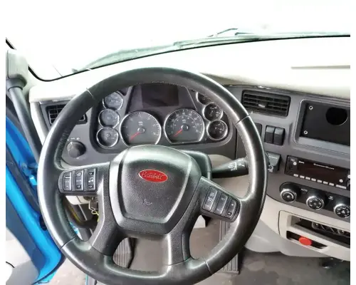 PETERBILT 579 Cab Assembly