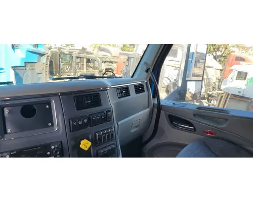 PETERBILT 579 Cab Assembly