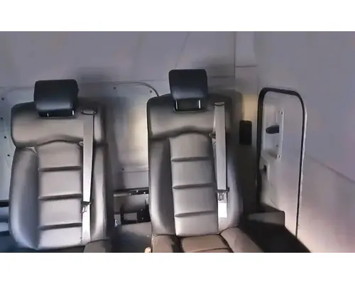 PETERBILT 579 Cab Assembly