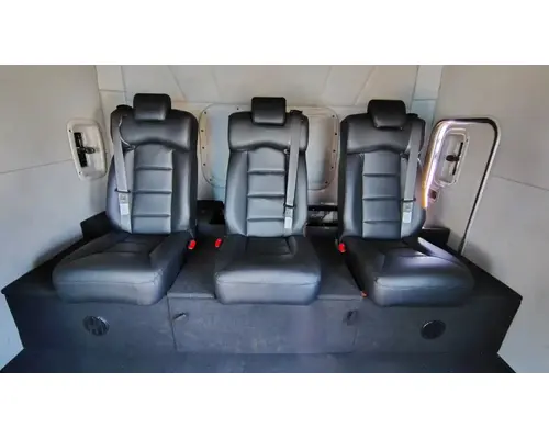 PETERBILT 579 Cab Assembly