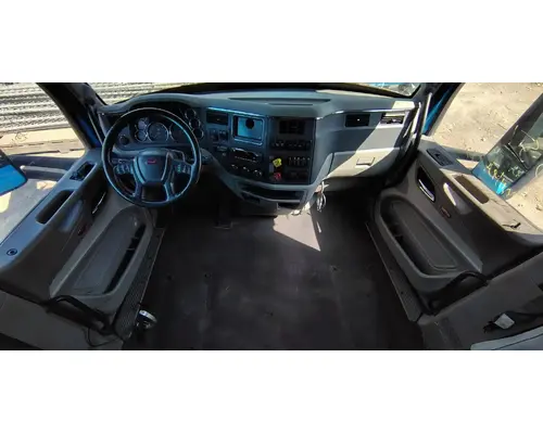 PETERBILT 579 Cab Assembly