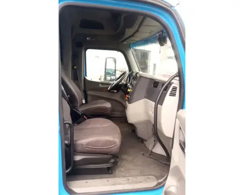 PETERBILT 579 Cab Assembly