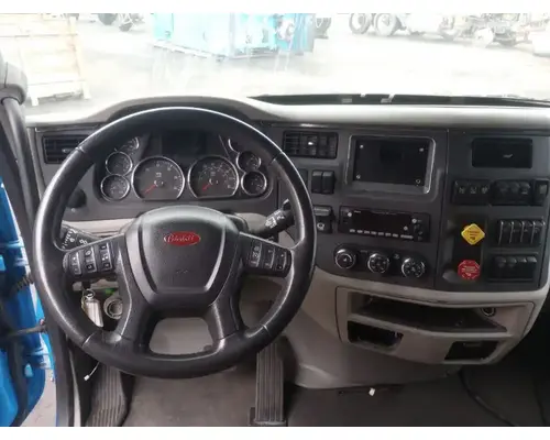 PETERBILT 579 Cab Assembly