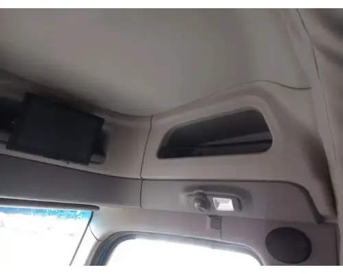 PETERBILT 579 Cab Assembly