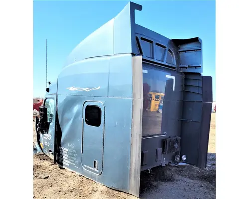 PETERBILT 579 Cab Assembly