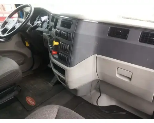 PETERBILT 579 Cab Assembly