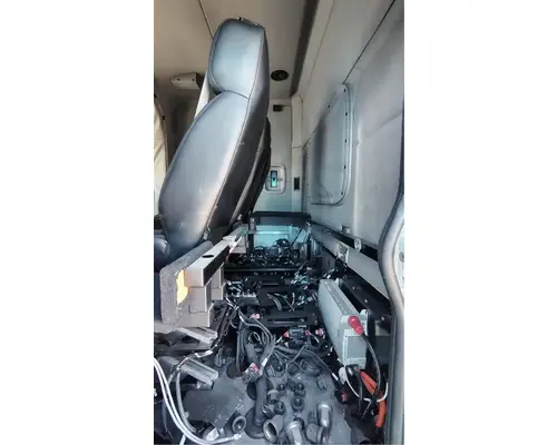 PETERBILT 579 Cab Assembly