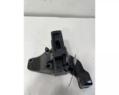 PETERBILT 579 Cab Mount