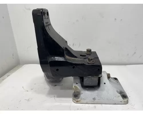 PETERBILT 579 Cab Mount